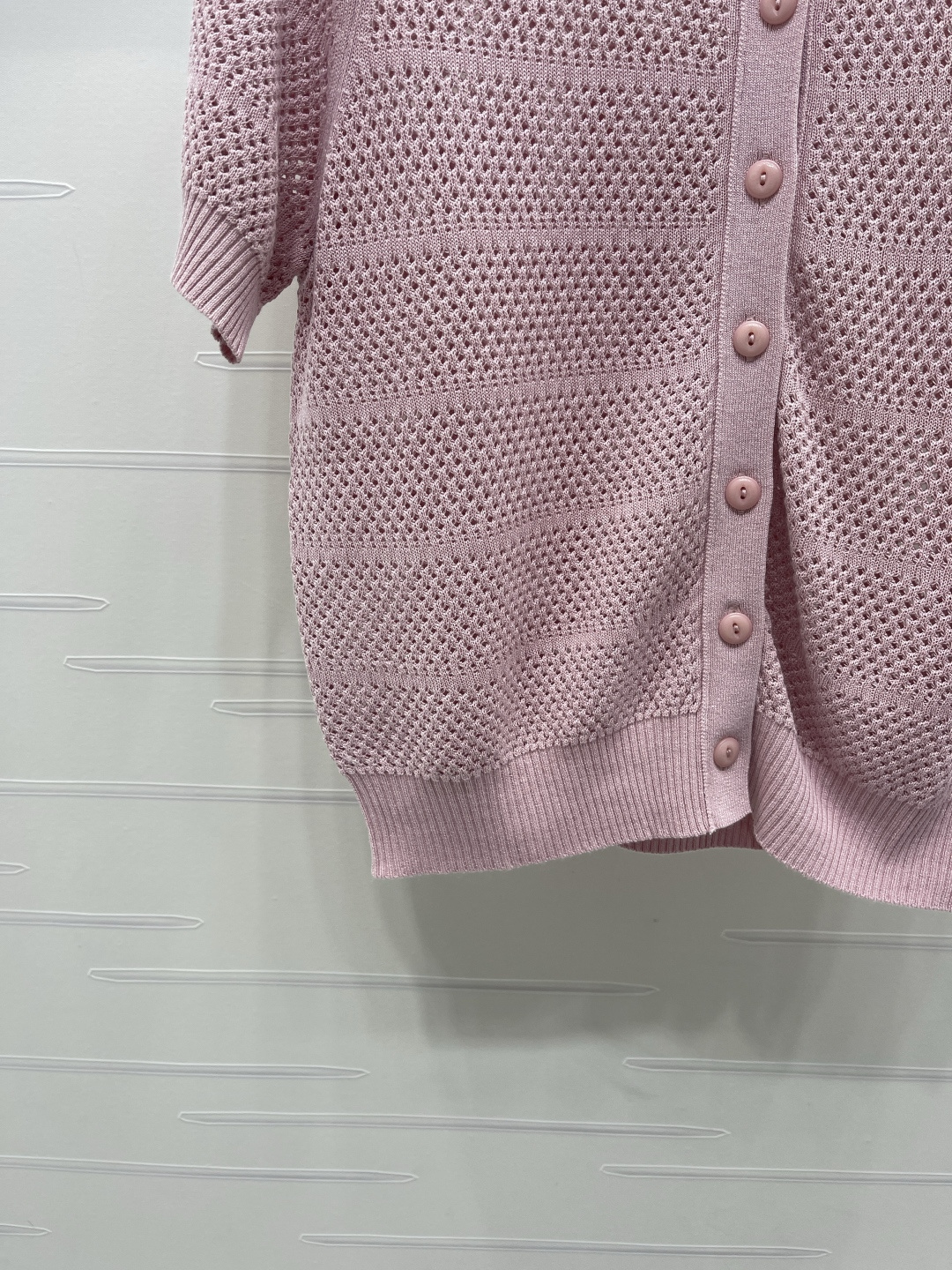 Women's short sleeves